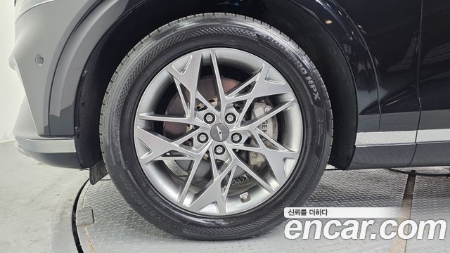 Genesis GV70 e-AWD - фото 3