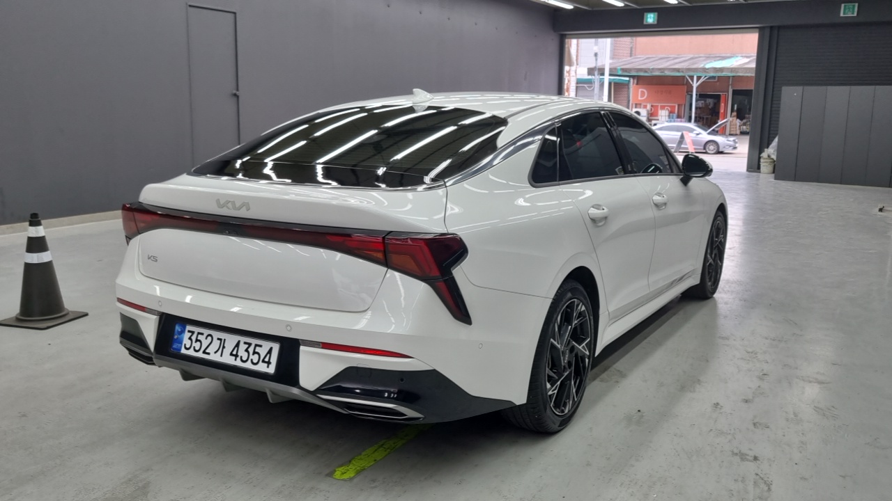 Kia K5 Новый 3-го поколения 1.6 Turbo Noblesse - фото 1