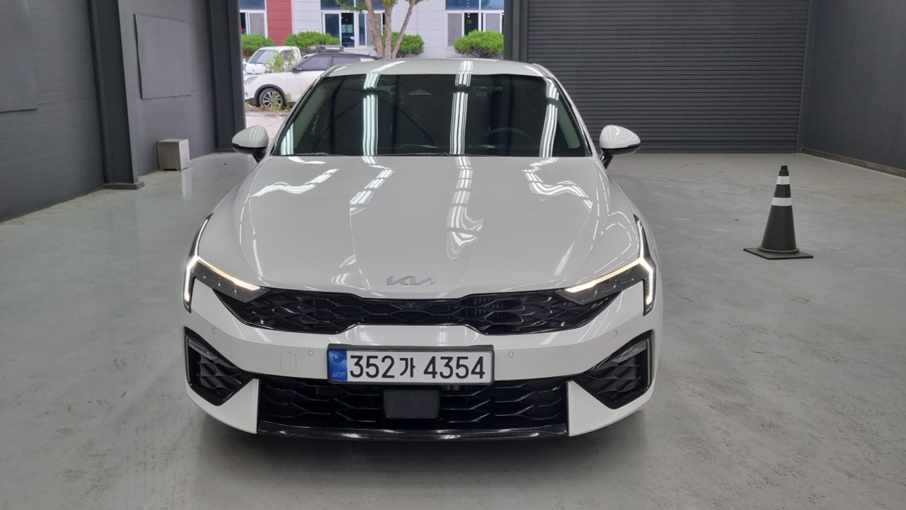 Kia K5 Новый 3-го поколения 1.6 Turbo Noblesse - фото 2