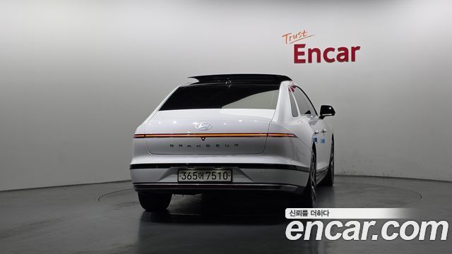Hyundai Grandeur GN7 2,5 Gasoline 2WD Exclusive - фото 3