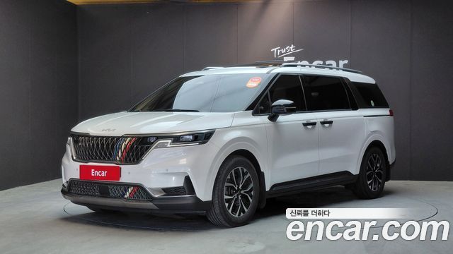 Kia Carnival 4-го поколения 9-Seater Noblesse - фото 0
