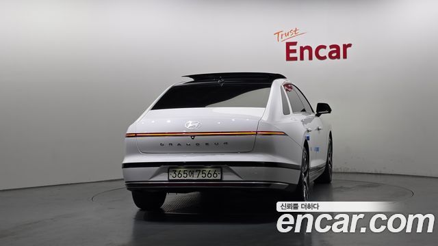 Hyundai Grandeur GN7 2,5 Gasoline 2WD Exclusive - фото 3
