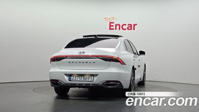 Hyundai Grandeur Новый IG, гибрид Le Blanc - фото 3