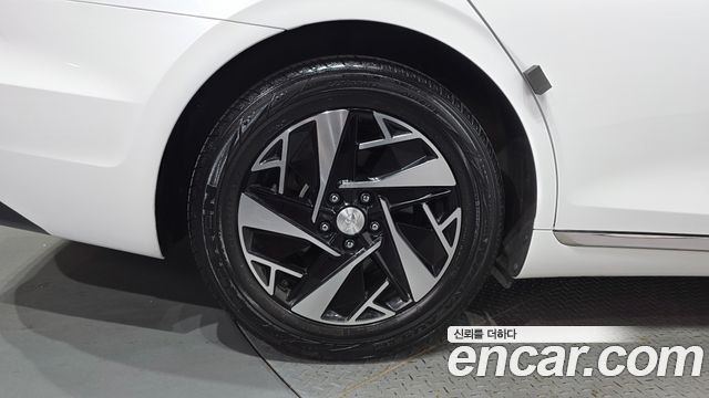 Hyundai Grandeur Новый IG, гибрид Le Blanc - фото 4