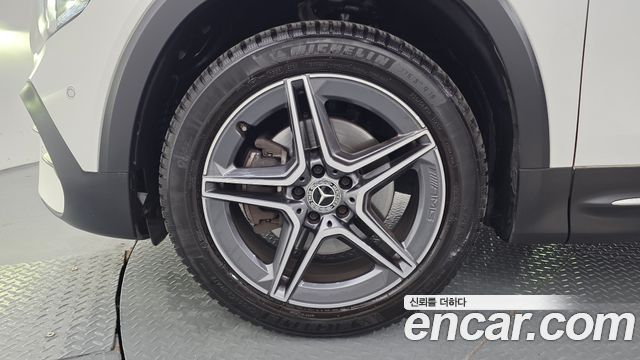 Mercedes-Benz GLB-Class X247 GLB250 4MATIC - фото 4