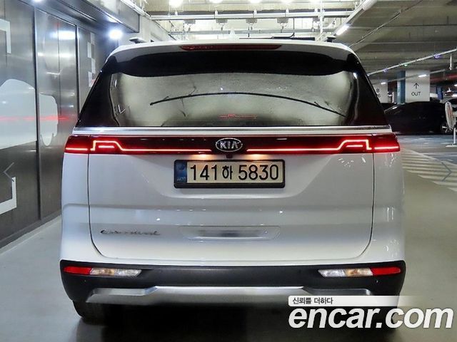 Kia Carnival 4-го поколения Gasoline 9-Seater Signature - фото 4