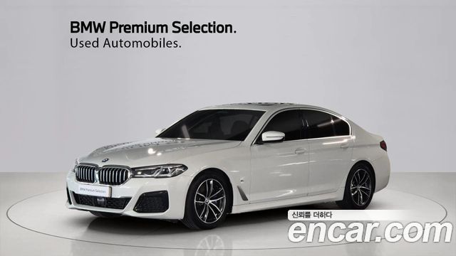 BMW 5-Series G30 520i M Sport - фото 0