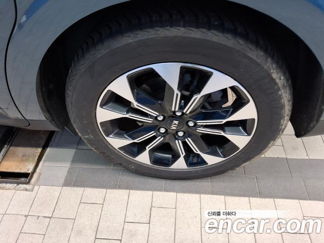 Kia Carnival 4-го поколения 9-Seater Signature - фото 4