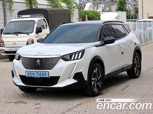 Peugeot 2008 2-го поколения EV GT - фото 1