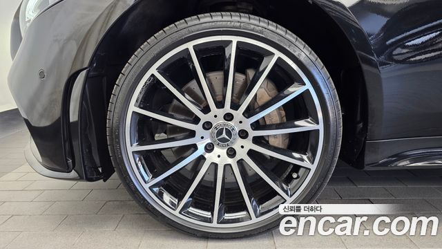 Mercedes-Benz CLS-Class C257 CLS450 4MATIC AMG Line - фото 4