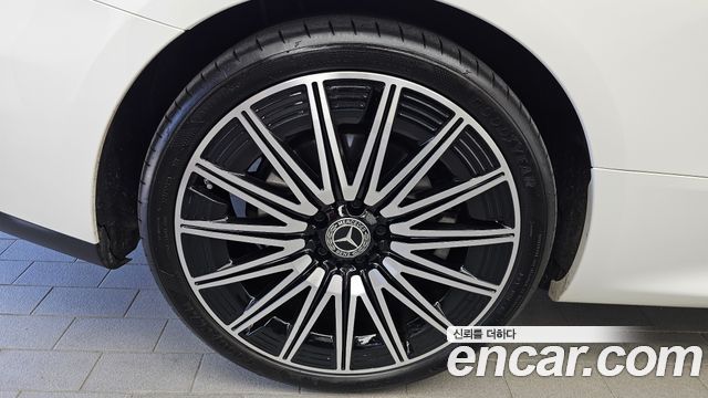 Mercedes-Benz CLE-Class C236 CLE450 4MATIC Cabriolet - фото 4