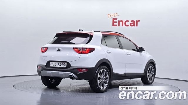 Kia Stonic Diesel 1.6 Prestige - фото 1