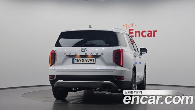 Hyundai Palisade Diesel 2.2 2WD Exclusive - фото 2