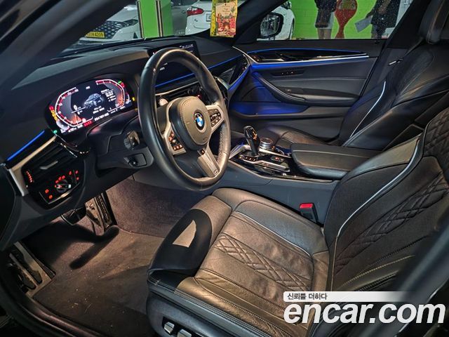 BMW 5-Series G30 520d M Sport Package Plus - фото 4
