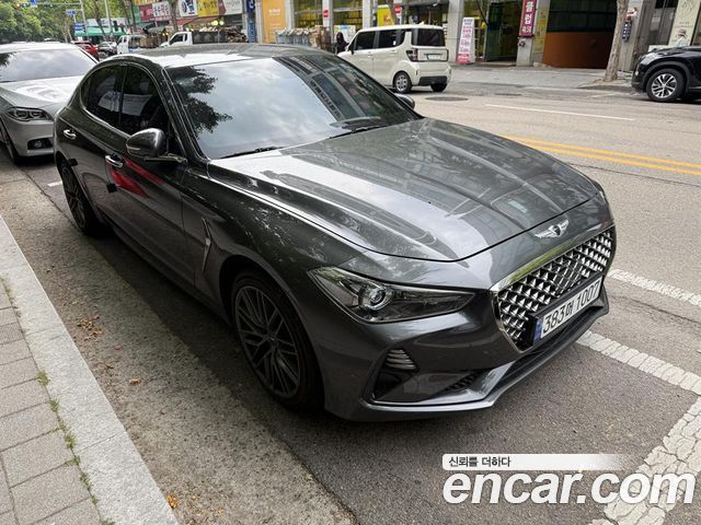 Genesis G70 2.0T AWD Supreme - фото 1