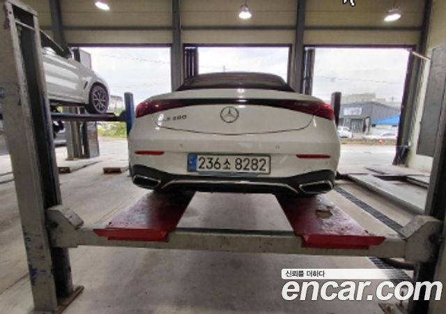 Mercedes-Benz CLE-Class C236 CLE200 Cabriolet - фото 1