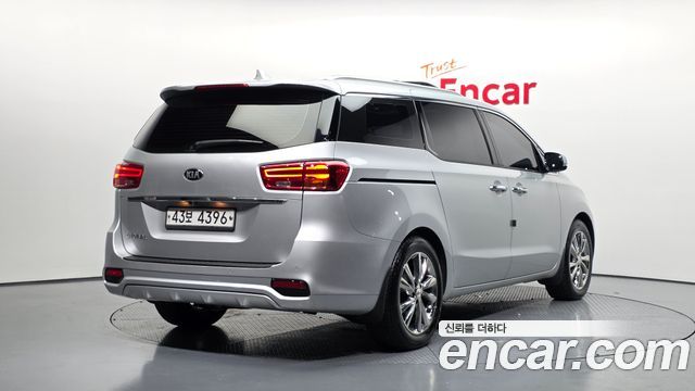 Kia Carnival Новый 9-Seater Noblesse - фото 1