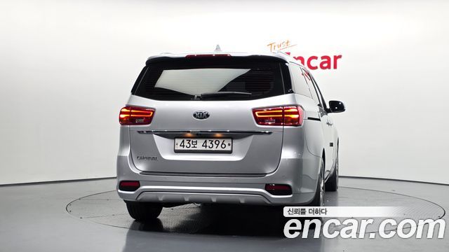 Kia Carnival Новый 9-Seater Noblesse - фото 3