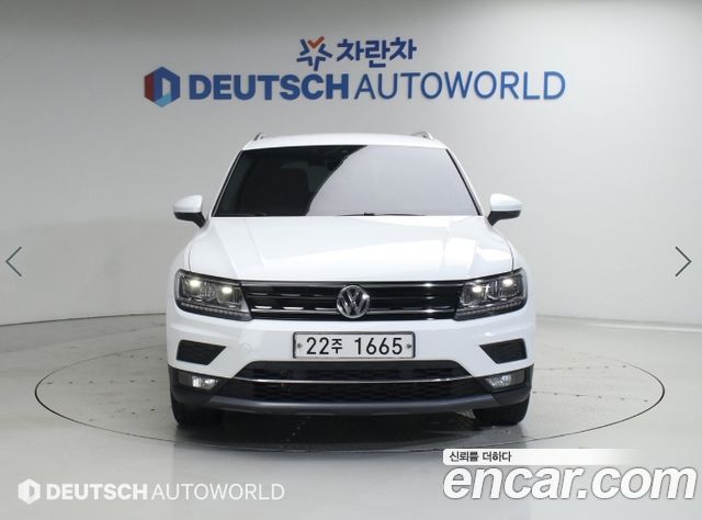 Volkswagen Tiguan 2-го поколения 2.0 TDI Premium - фото 2