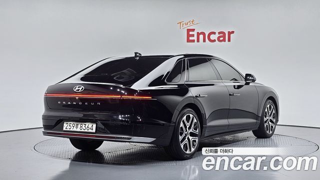 Hyundai Grandeur GN7 2,5 Gasoline 2WD Premium - фото 1