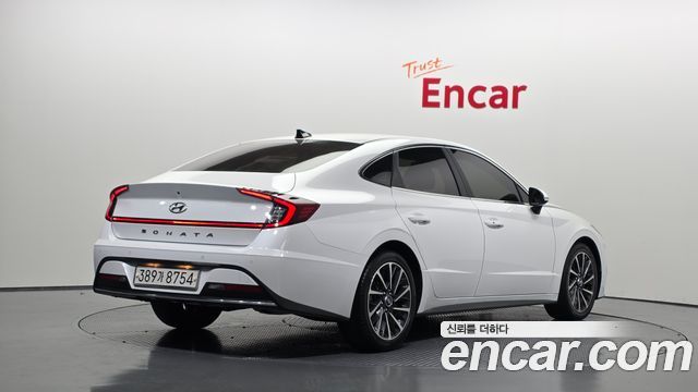 Hyundai Sonata DN8 2.0 Premium Family - фото 1