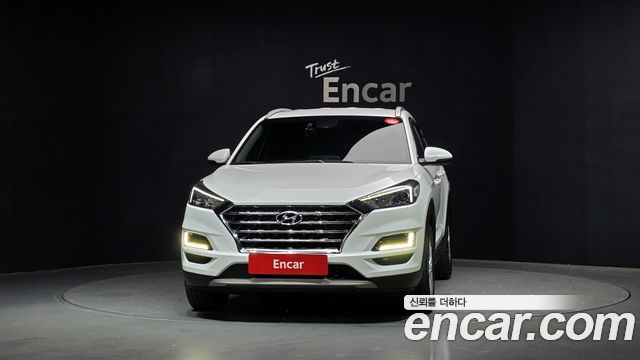 Hyundai Tucson Совершенно новый Diesel 2.0 2WD Modern - фото 2