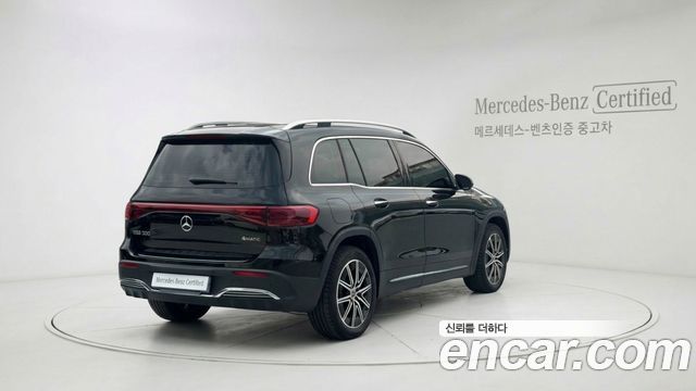 Mercedes-Benz EQB X243 EQB300 4MATIC AMG Line - фото 1