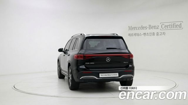 Mercedes-Benz EQB X243 EQB300 4MATIC AMG Line - фото 3