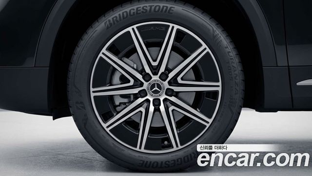 Mercedes-Benz EQB X243 EQB300 4MATIC AMG Line - фото 4