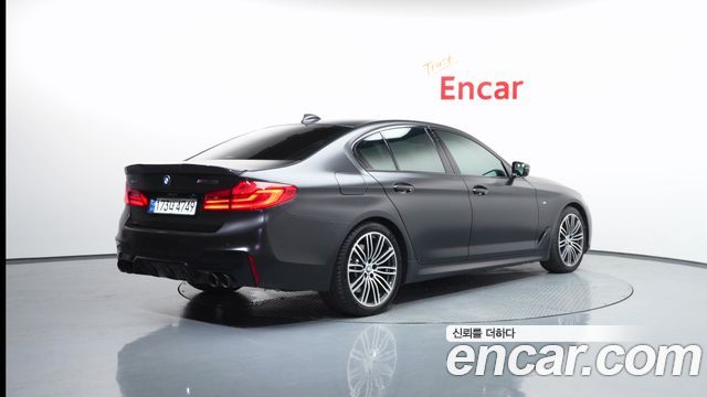 BMW 5-Series G30 530i xDrive M Sport Package Plus - фото 0
