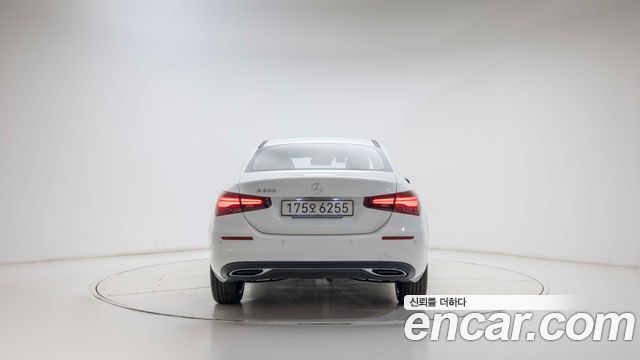 Mercedes-Benz A-Class W177 A220 Sedan - фото 3