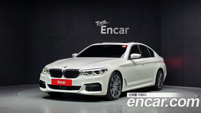 BMW 5-Series G30 530i xDrive M Sport Package Plus - фото 0