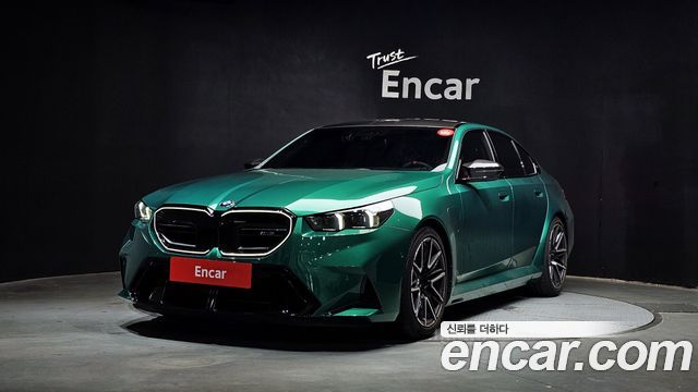 BMW M5 G90 M5 Sedan - фото 0