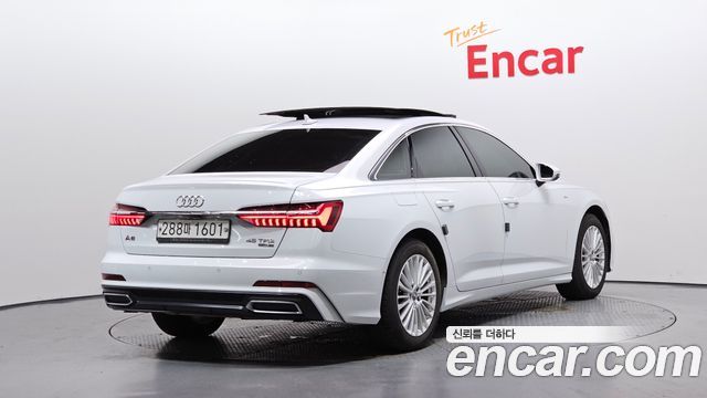 Audi A6 C8 45 TFSI Quattro Premium - фото 1