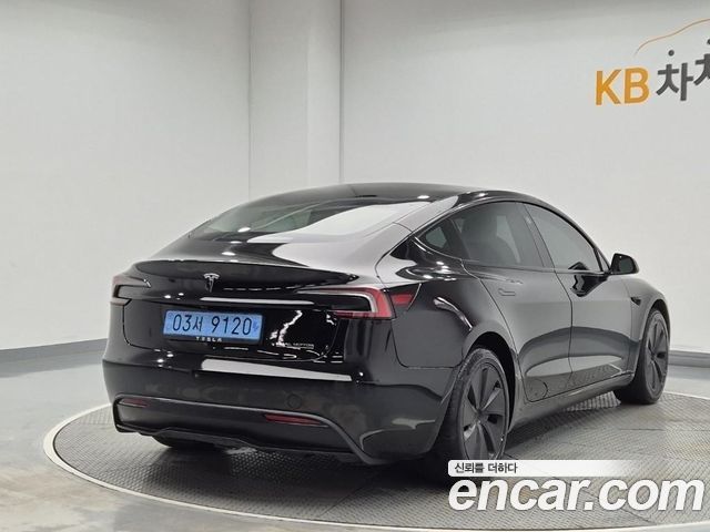 Tesla Model 3 Long Range AWD - фото 2