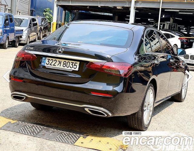 Mercedes-Benz E-Class W213 E250 Exclusive - фото 3