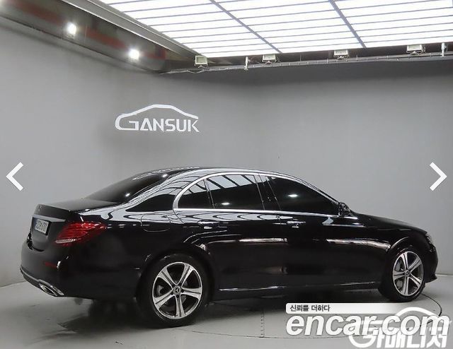Mercedes-Benz E-Class W213 E300 Avantgarde - фото 3