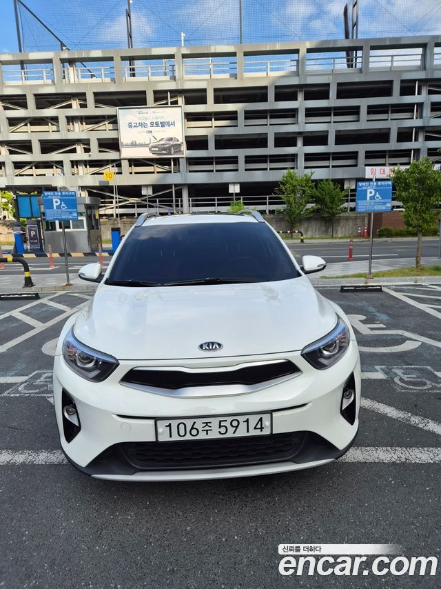 Kia Stonic 1.4 Prestige - фото 0