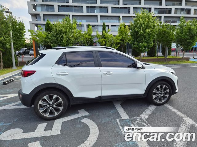 Kia Stonic 1.4 Prestige - фото 3