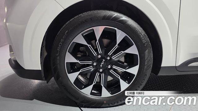 Kia Carnival 4-го поколения 9-Seater Signature - фото 4