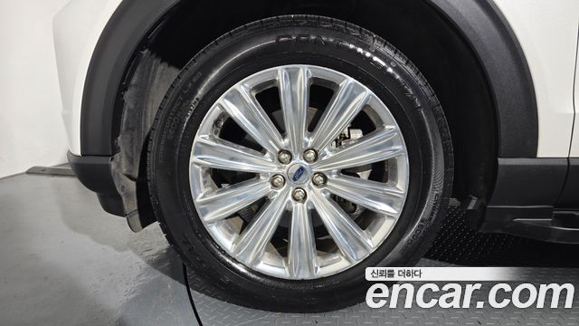 Ford Explorer 6-го поколения 2.3 LimIted 4WD - фото 4