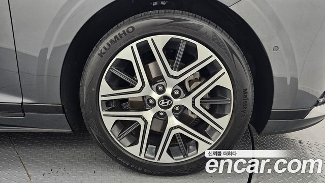 Hyundai Grandeur GN7 2,5 Gasoline 2WD Exclusive - фото 4