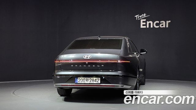 Hyundai Grandeur GN7, гибрид Premium - фото 3