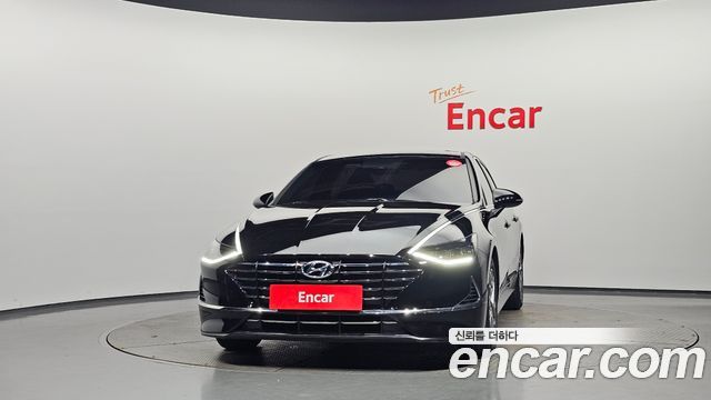 Hyundai Sonata DN8 2.0 Smart - фото 2