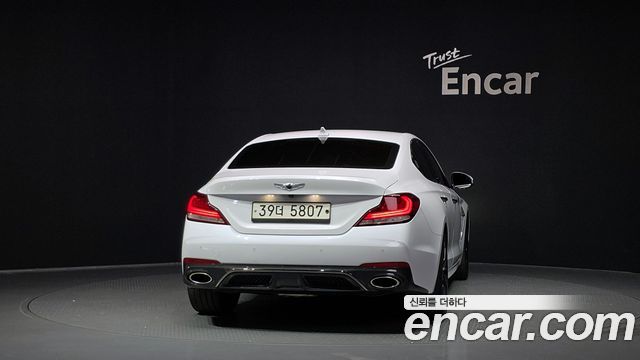 Genesis G70 2.0T AWD Sport Package - фото 3