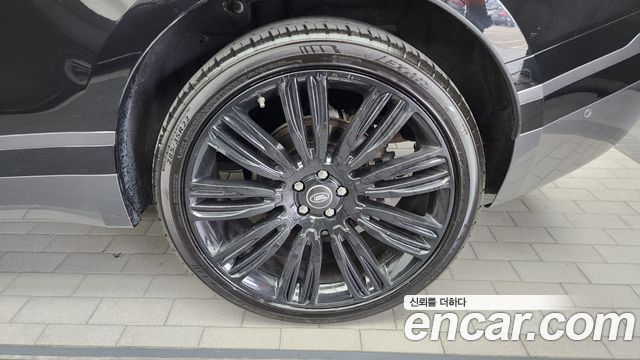 Land Rover Range Rover Velar 3.0 D300 R-Dynamic HSE - фото 4