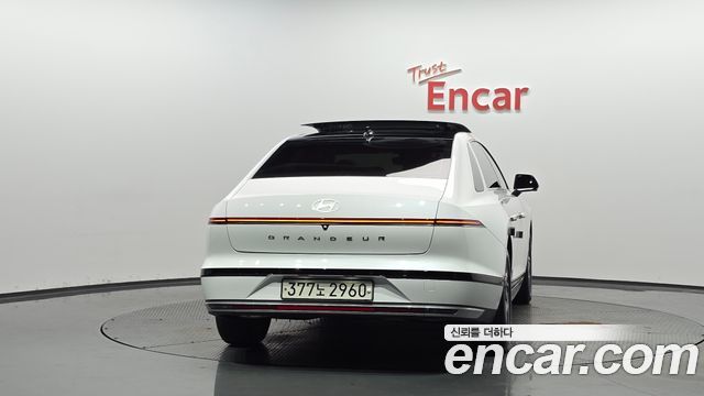 Hyundai Grandeur GN7, гибрид Exclusive - фото 2