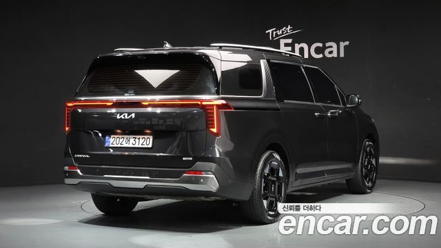 Kia Carnival Новый 4-го поколения HEV 9seater Signature - фото 1