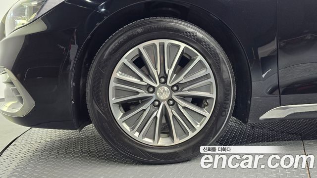 Hyundai Grandeur IG, гибрид Exclusive - фото 4