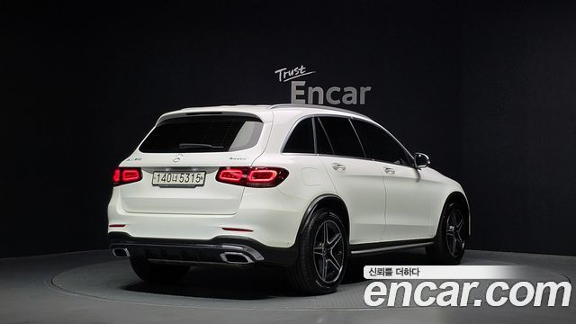 Mercedes-Benz GLC-Class X253 GLC300 4MATIC Premium - фото 1